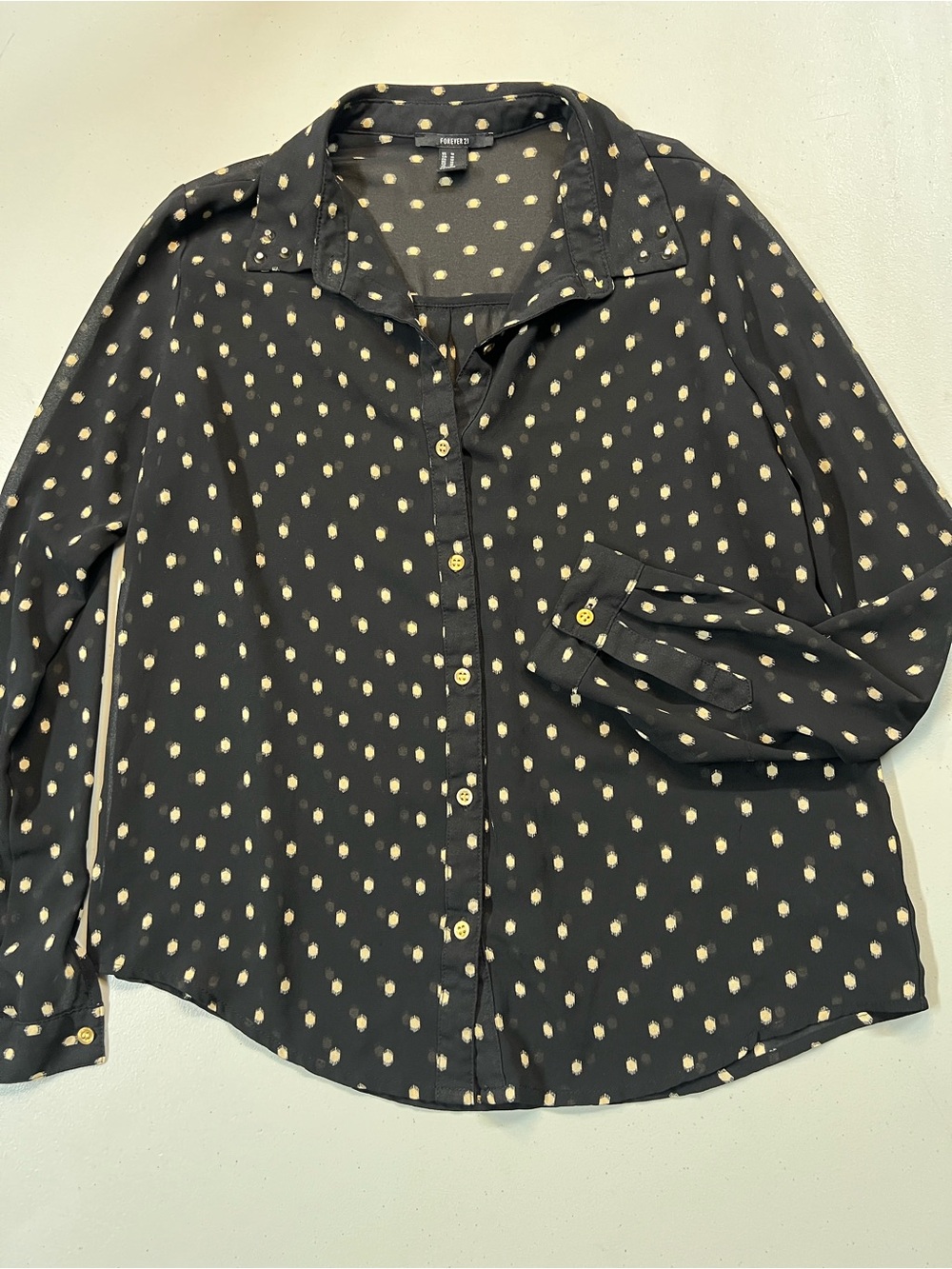 Forever 21 Women’s Black Gold Polka Dot Button Front Long Sleeve Blouse Size M